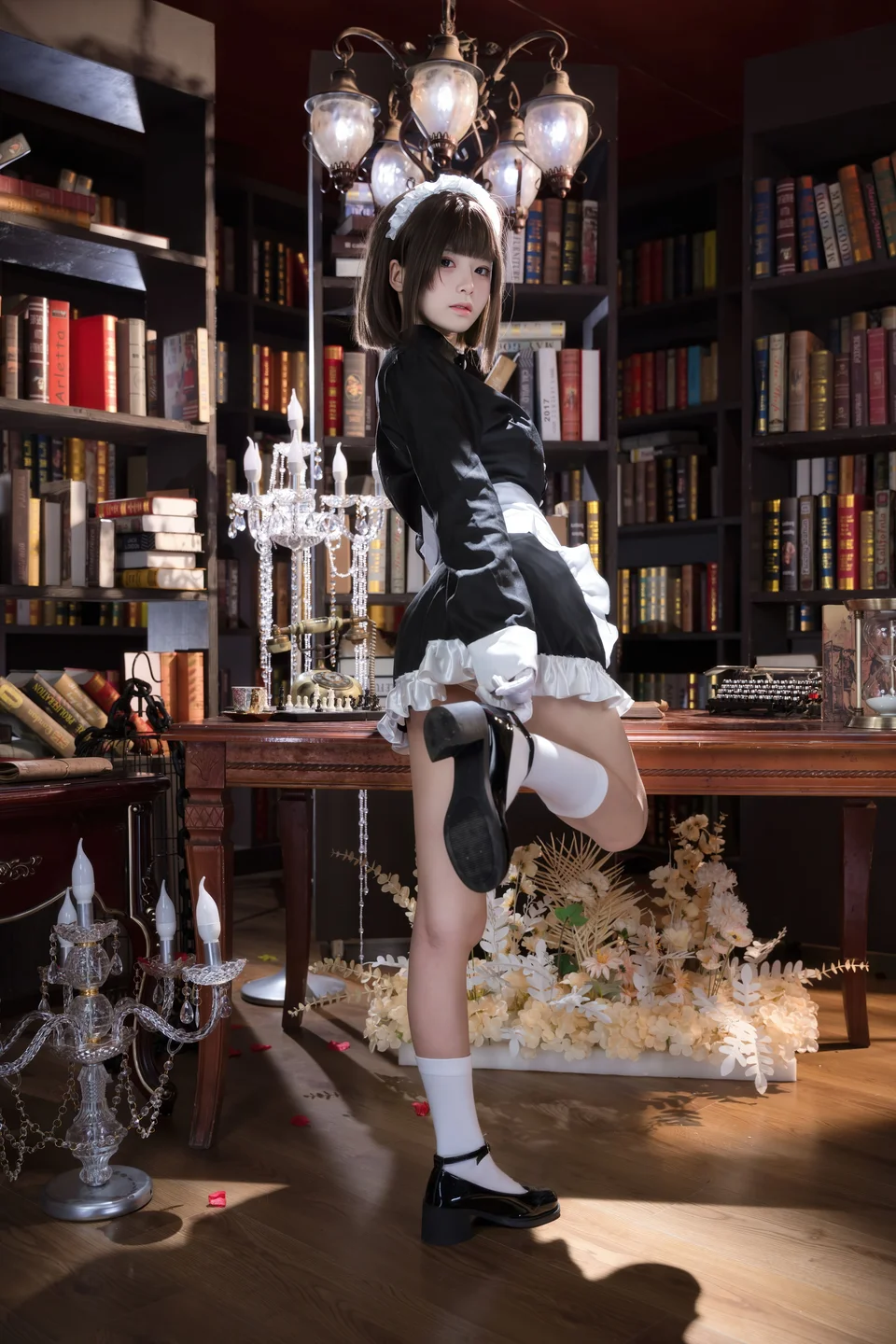 九柒喵 - No.027 琉璃川椿 [66P-825MB] tg@simisebaisi 【丝足阁】005.webp